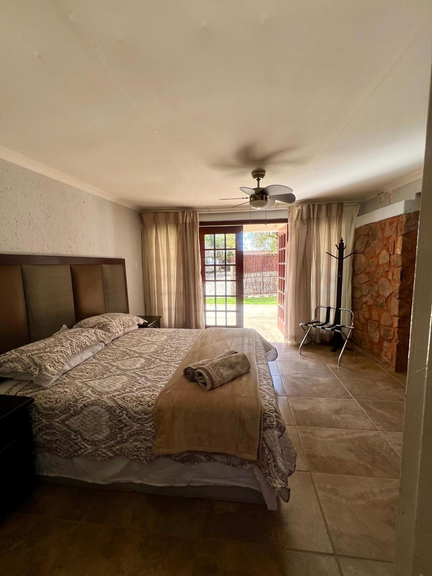 Katima Mountain View Lodge Hartbeespoort Eksteriør bilde