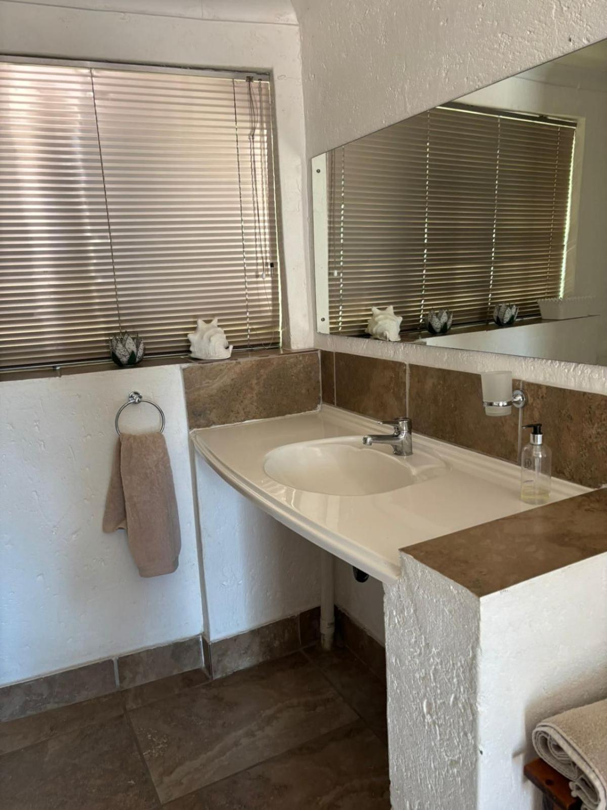 Katima Mountain View Lodge Hartbeespoort Eksteriør bilde